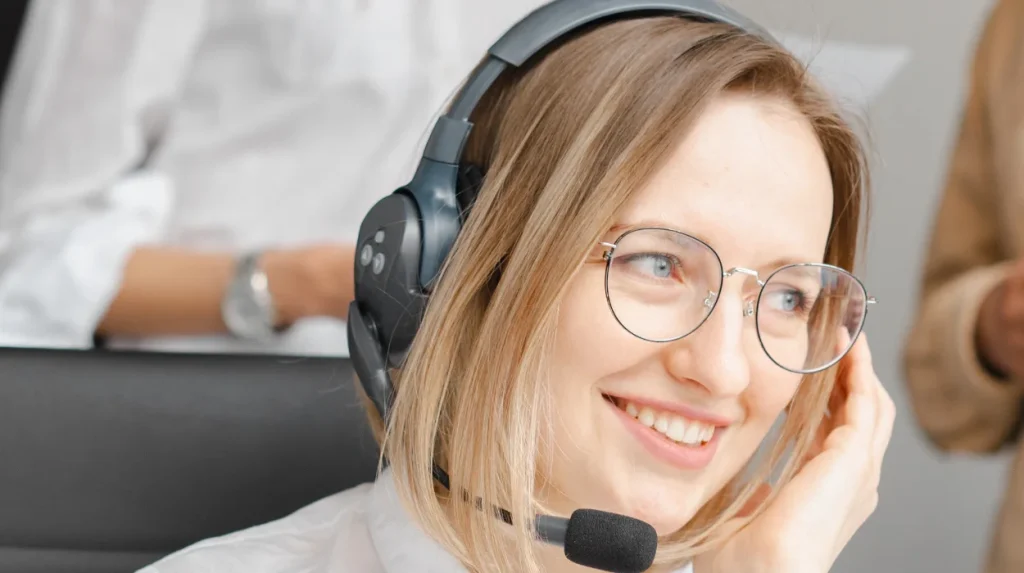 Best Call Answering Service in London Explained (2025)