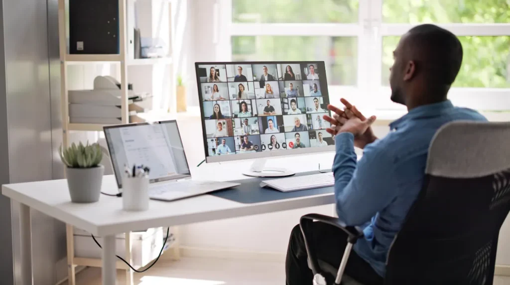 What is the difference between answering service and virtual assistant Guide in 2025