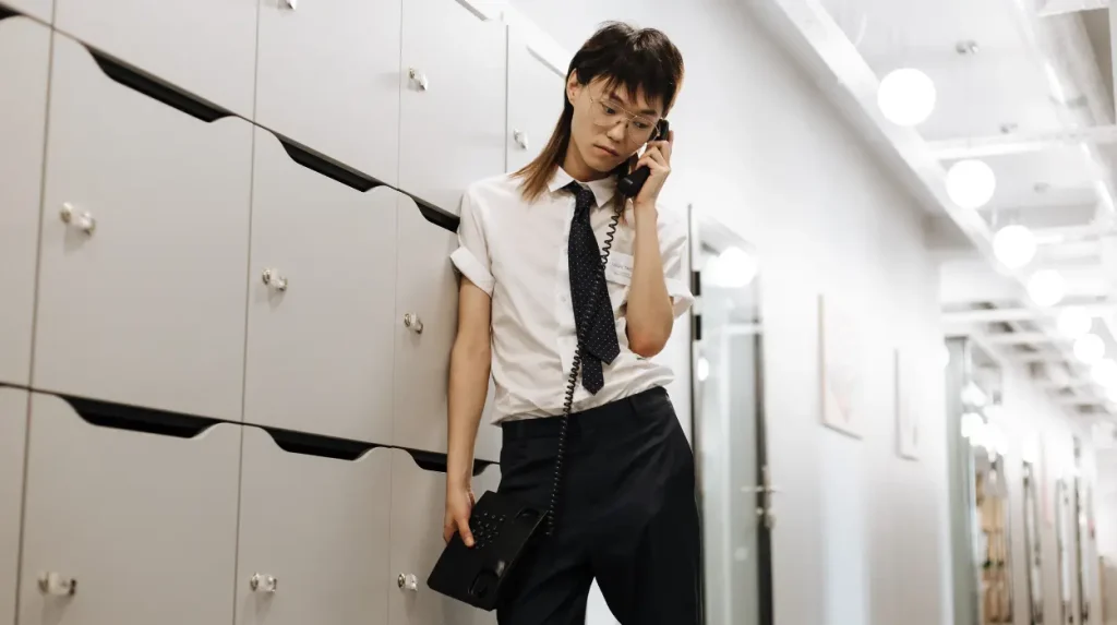 What is the best call answering service for big companies_ in UK Explained in 2025