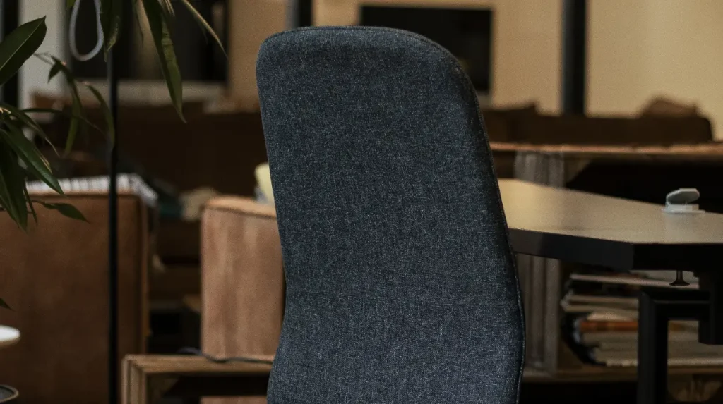 5 Reasons Why Liscard Business Centre Provides the Best Mail Forwarding Service in Belfast