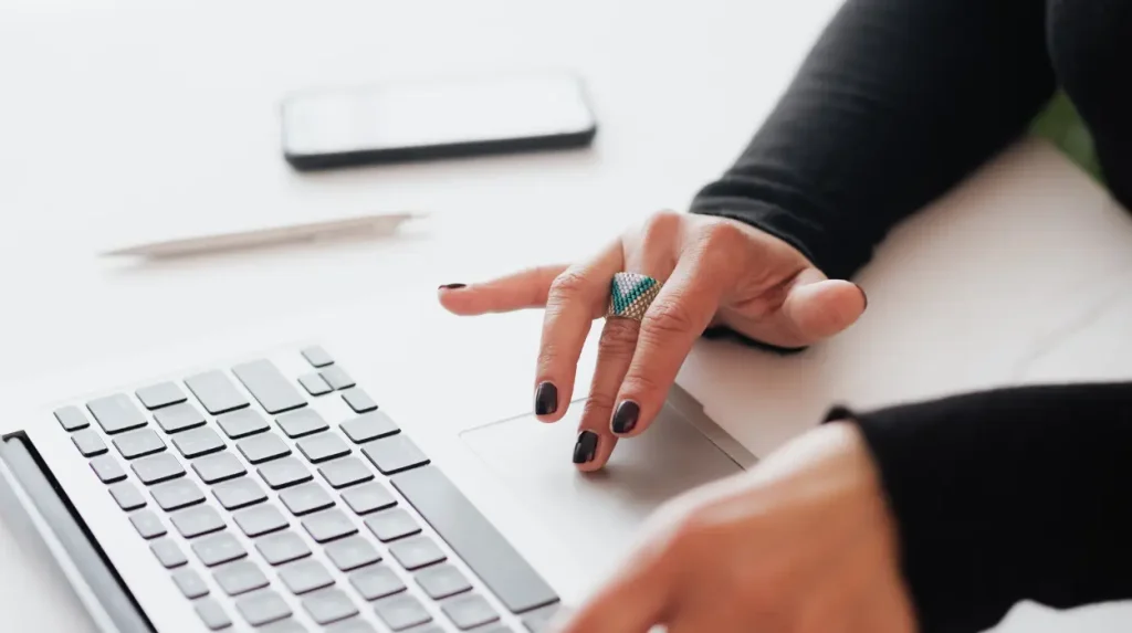 5 Reasons Why Liscard Business Centre Provides the Best Mail Forwarding Services in Telford